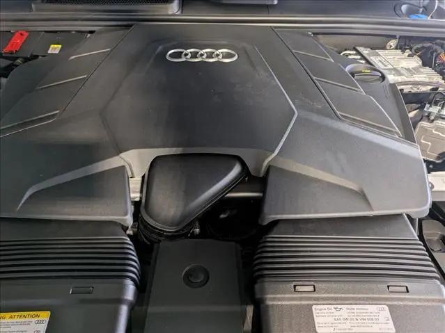 2026 Audi Q7 Premium Plus TFSI quattro tiptronic