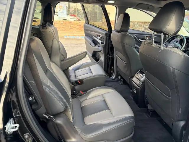 2022 Subaru Ascent Onyx Edition