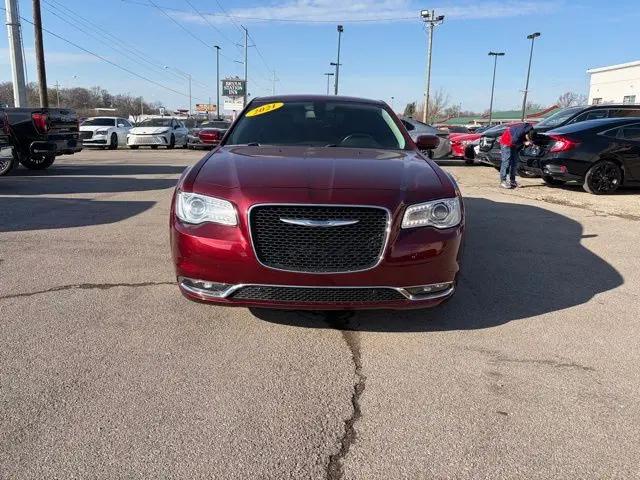 2021 Chrysler 300 Touring L