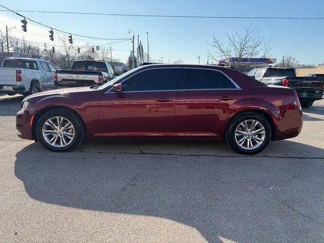 2021 Chrysler 300 Touring L