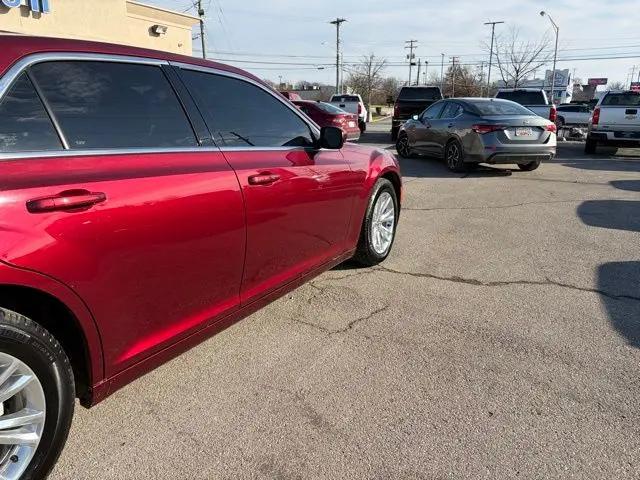 2021 Chrysler 300 Touring L
