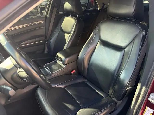 2021 Chrysler 300 Touring L