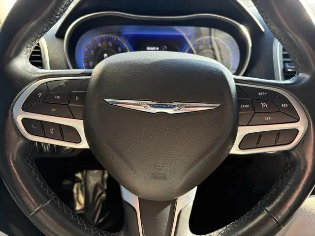 2021 Chrysler 300 Touring L