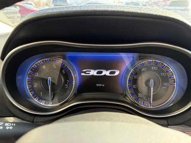 2021 Chrysler 300 Touring L