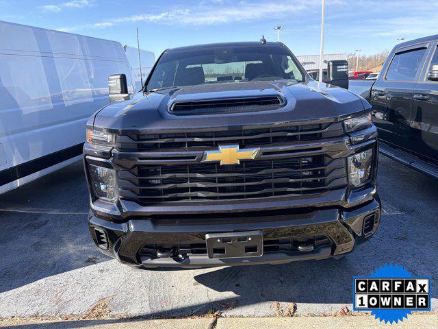 2024 Chevrolet Silverado 2500HD 4WD Crew Cab Standard Bed Custom