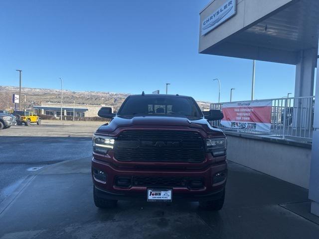 2022 RAM 2500 Limited Mega Cab 4x4 64 Box