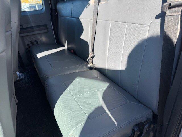 2012 Ford F-550 XL