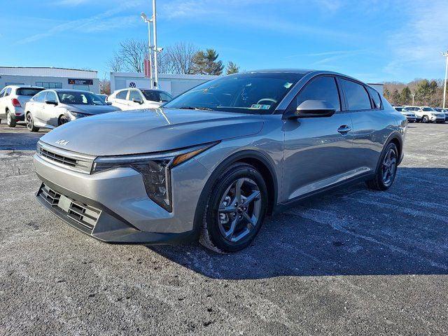 2025 Kia K4 LXS 2025 Kia K4 LXS