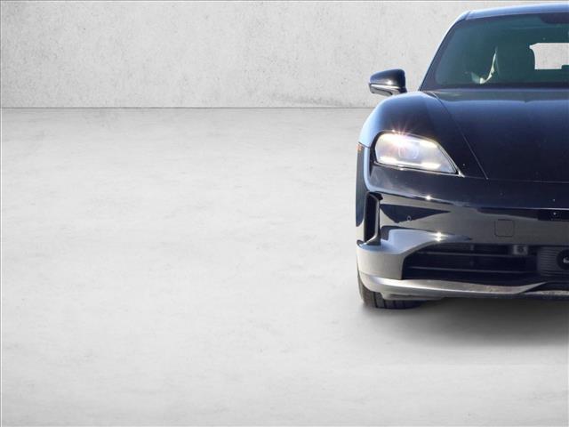 2026 Porsche Taycan 4 Black Edition