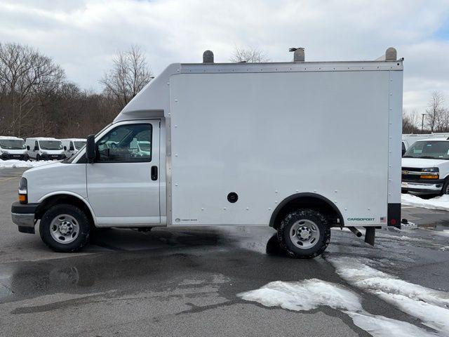 2025 Chevrolet Express Cutaway Work Van