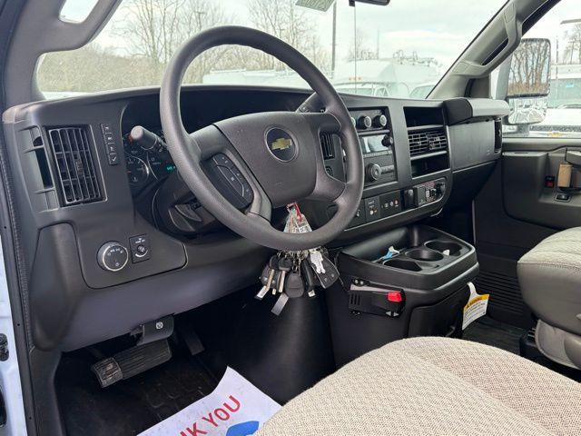 2025 Chevrolet Express Cutaway Work Van