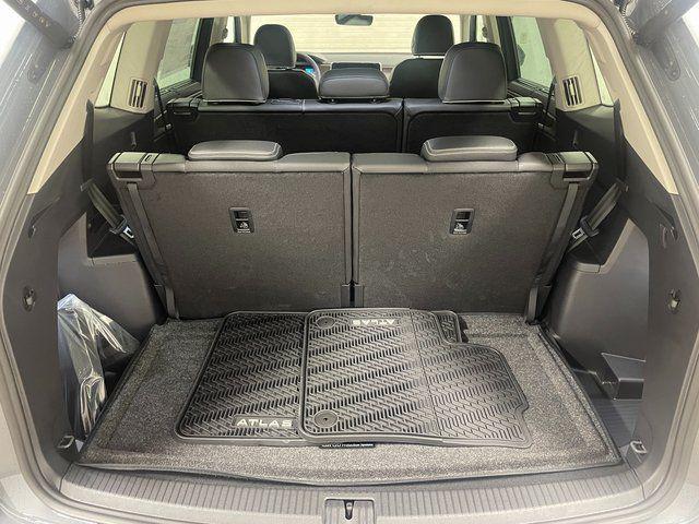 2026 Volkswagen Atlas SEL Premium R-Line
