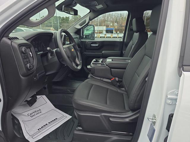 2026 Chevrolet Silverado 3500HD Crew Cab, Long Bed, WT Dual Rear Wheel, RWD