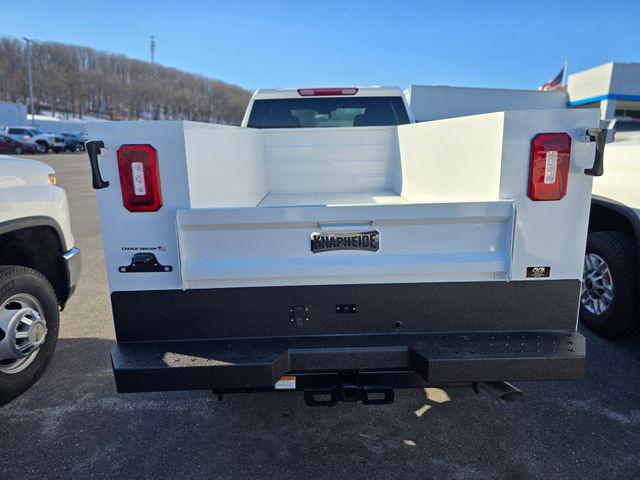 2026 GMC Sierra 2500HD Crew Cab, Long Bed, Pro, 4WD