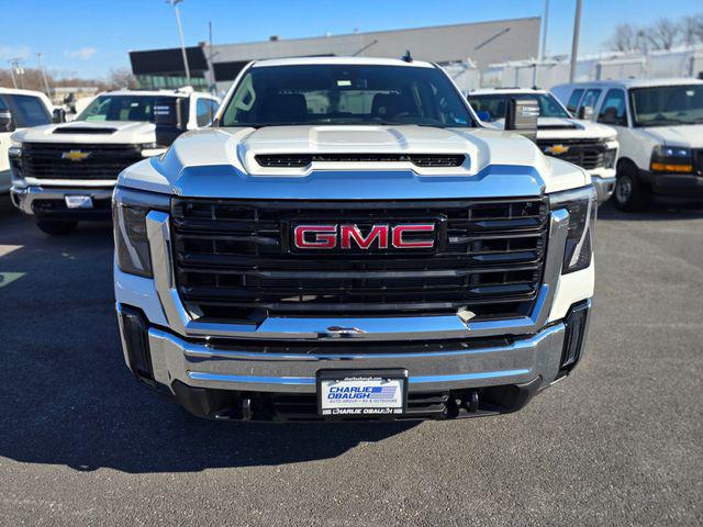 2026 GMC Sierra 2500HD Crew Cab, Long Bed, Pro, 4WD