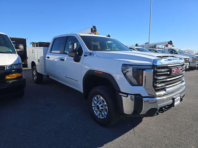 2026 GMC Sierra 2500HD Crew Cab, Long Bed, Pro, 4WD