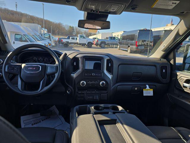 2026 GMC Sierra 2500HD Crew Cab, Long Bed, Pro, 4WD