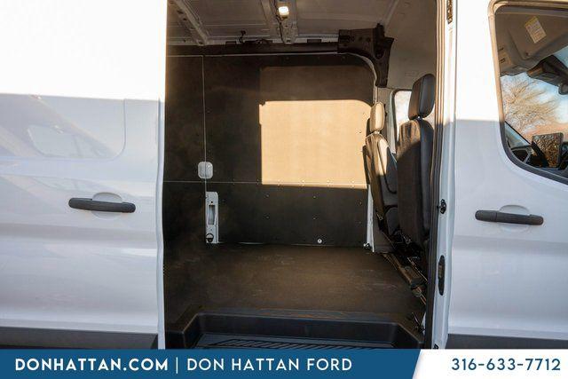 2026 Ford Transit Cargo Van Base