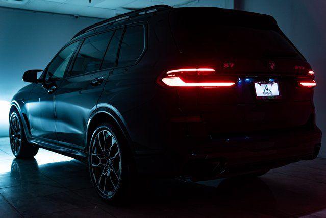2026 BMW X7 M60i