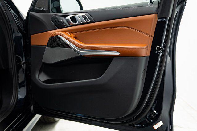 2026 BMW X7 M60i