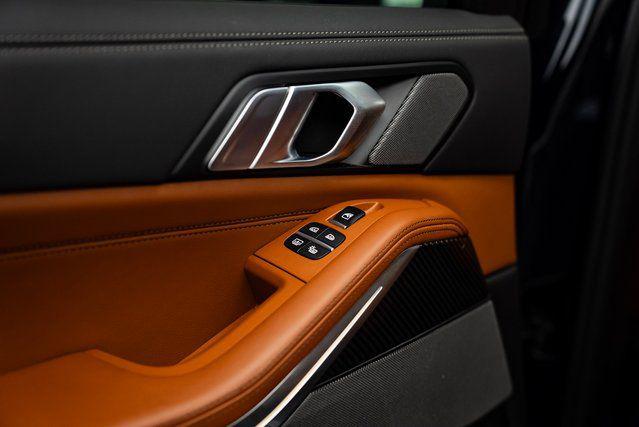 2026 BMW X7 M60i