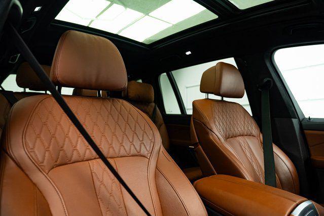 2026 BMW X7 M60i