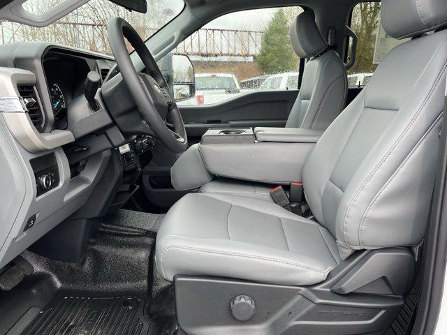 2026 Ford F-450 XL 4WD Crew Cab 179 WB 60 CA