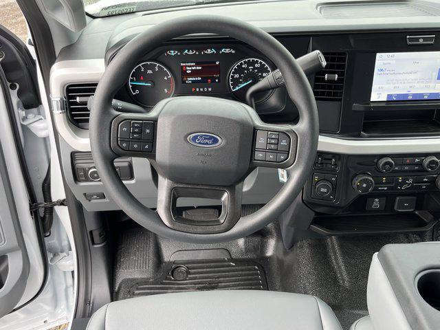 2026 Ford F-450 XL 4WD Crew Cab 179 WB 60 CA