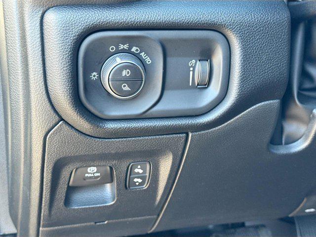 2026 Ram 1500 Big Horn Crew Cab 4x4 5'7" Box
