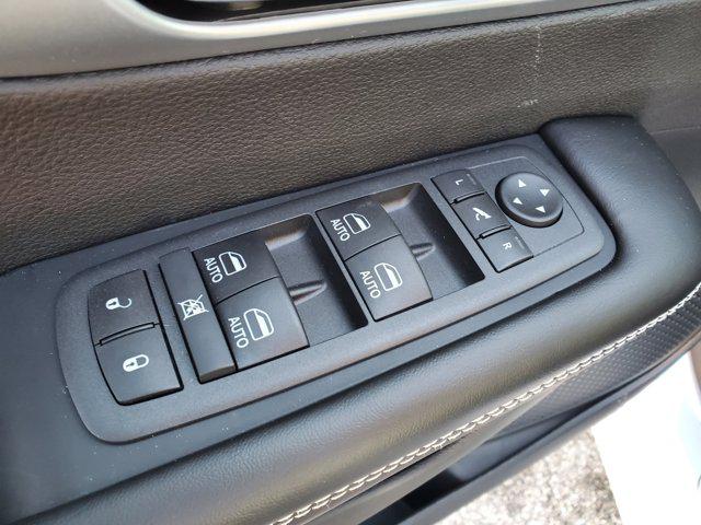 2026 Chrysler Pacifica Limited AWD