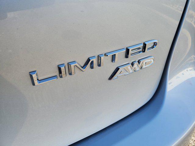 2026 Chrysler Pacifica Limited AWD