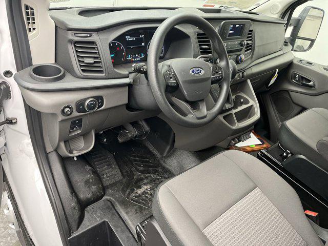 2025 Ford Transit Cutaway Base