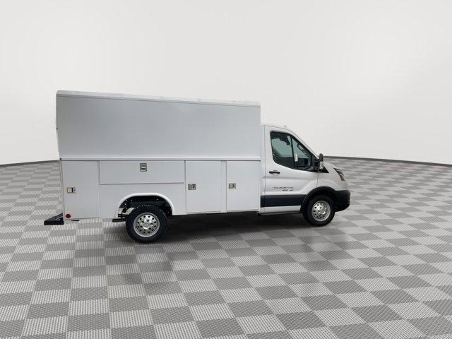2025 Ford Transit Cutaway Base