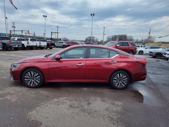 2023 Nissan Altima SV FWD