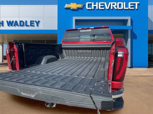 2025 GMC Sierra 2500HD 4WD Crew Cab Standard Bed SLT