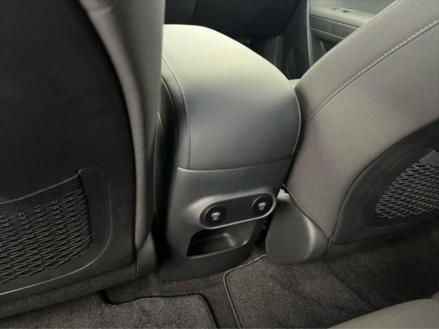 2025 Hyundai IONIQ 5 SE