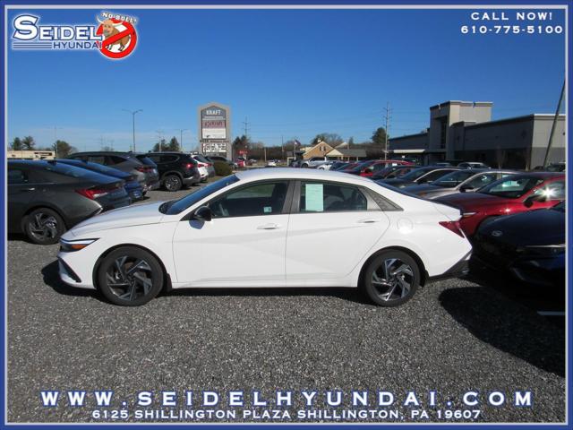 2025 Hyundai Elantra SEL Sport
