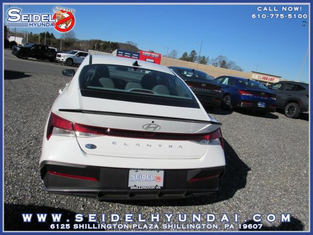 2025 Hyundai Elantra SEL Sport