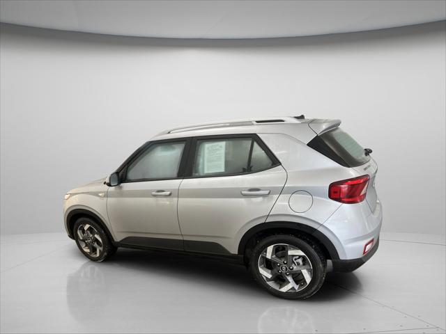 2023 Hyundai Venue SEL