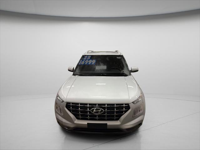 2023 Hyundai Venue SEL