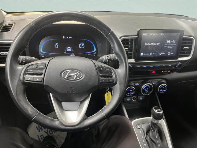 2023 Hyundai Venue SEL