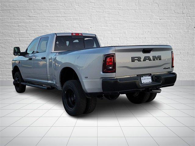 2026 RAM Ram 3500 RAM 3500 TRADESMAN CREW CAB 4X4 8 BOX