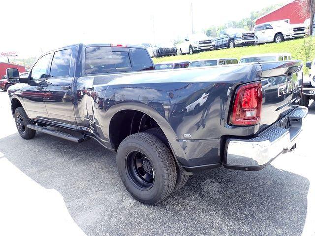 2026 RAM Ram 3500 RAM 3500 TRADESMAN CREW CAB 4X4 8 BOX 2026 RAM Ram 3500 RAM 3500 TRADESMAN CREW CAB 4X4 8 BOX