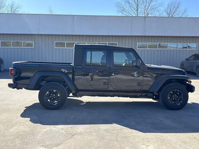 2026 Jeep Gladiator GLADIATOR SPORT 4X4