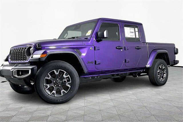 2026 Jeep Gladiator GLADIATOR SAHARA 4X4