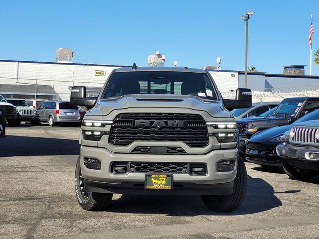 2026 RAM Ram 3500 RAM 3500 LIMITED CREW CAB 4X4 64 BOX