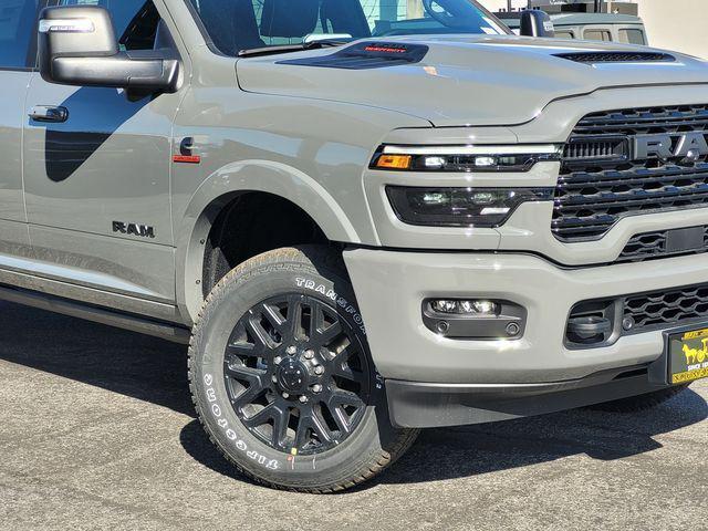 2026 RAM Ram 3500 RAM 3500 LIMITED CREW CAB 4X4 64 BOX
