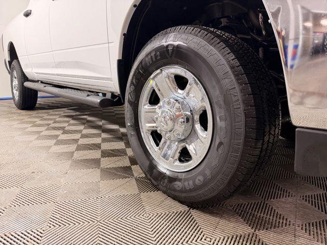 2026 RAM Ram 2500 RAM 2500 TRADESMAN CREW CAB 4X4 64 BOX