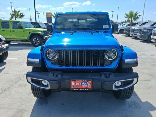 2026 Jeep Gladiator GLADIATOR SAHARA 4X4