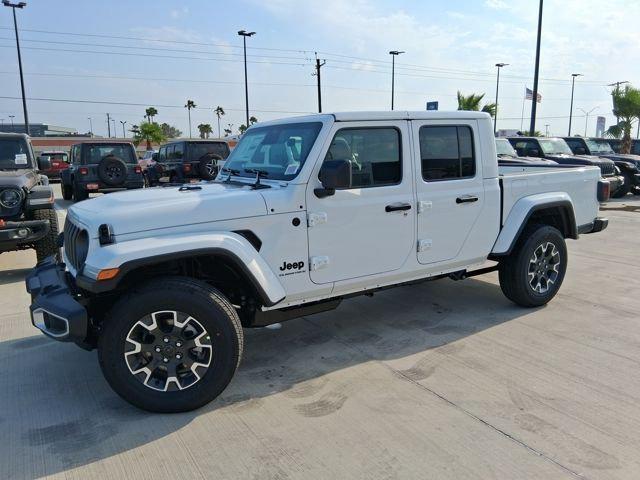 2026 Jeep Gladiator GLADIATOR SAHARA 4X4